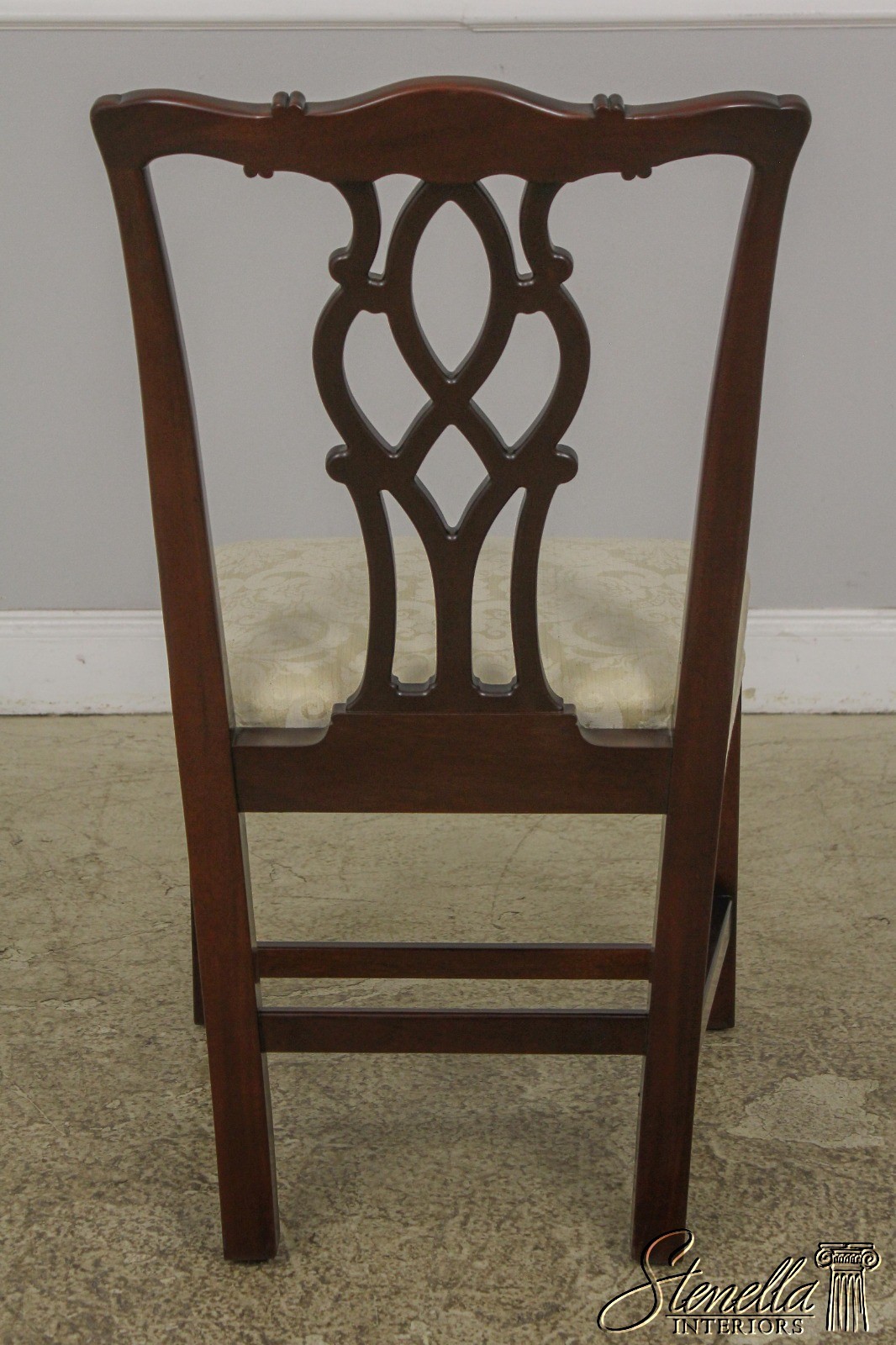 L57480: Set of 8 KINDEL Oxford Mahogany Chippendale Dining Room Chairs