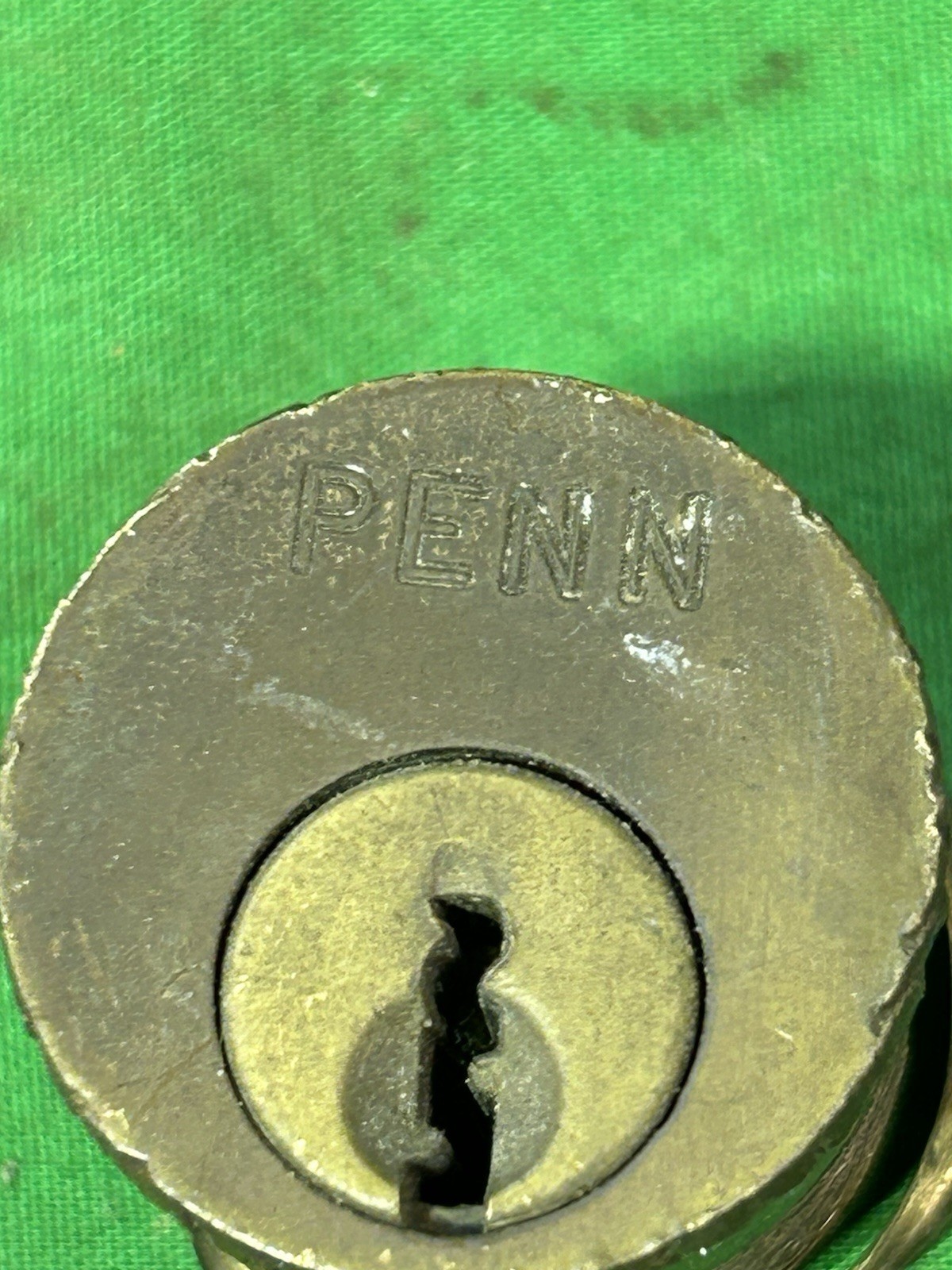 Possible PENN 6840 ENTRY LOCK 7 3/4″ FACE 2 1/2” Back Set NO KEY