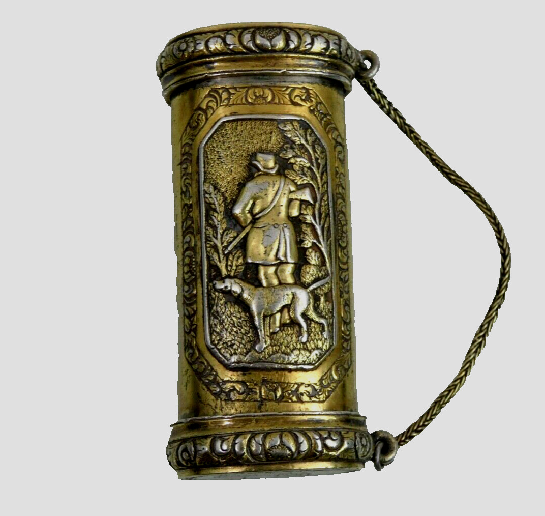 FINE ANTIQUE SILVER GILT HUNTER’S MATCH SAFE / VESTA CASE HUNTING MOTIF 18 cent