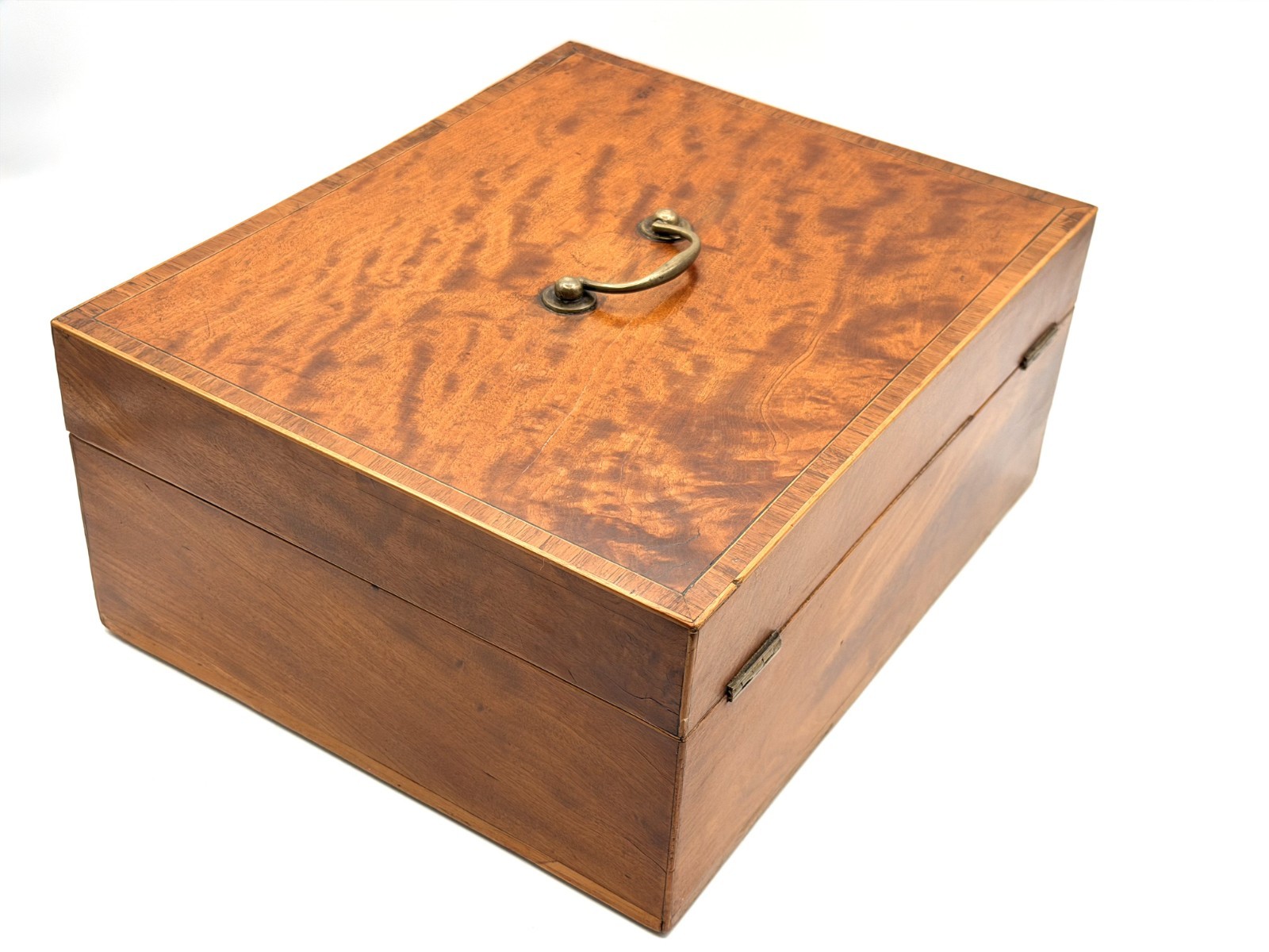 Antique Vanity Box with fitted interior scent bottles scissors & key George III