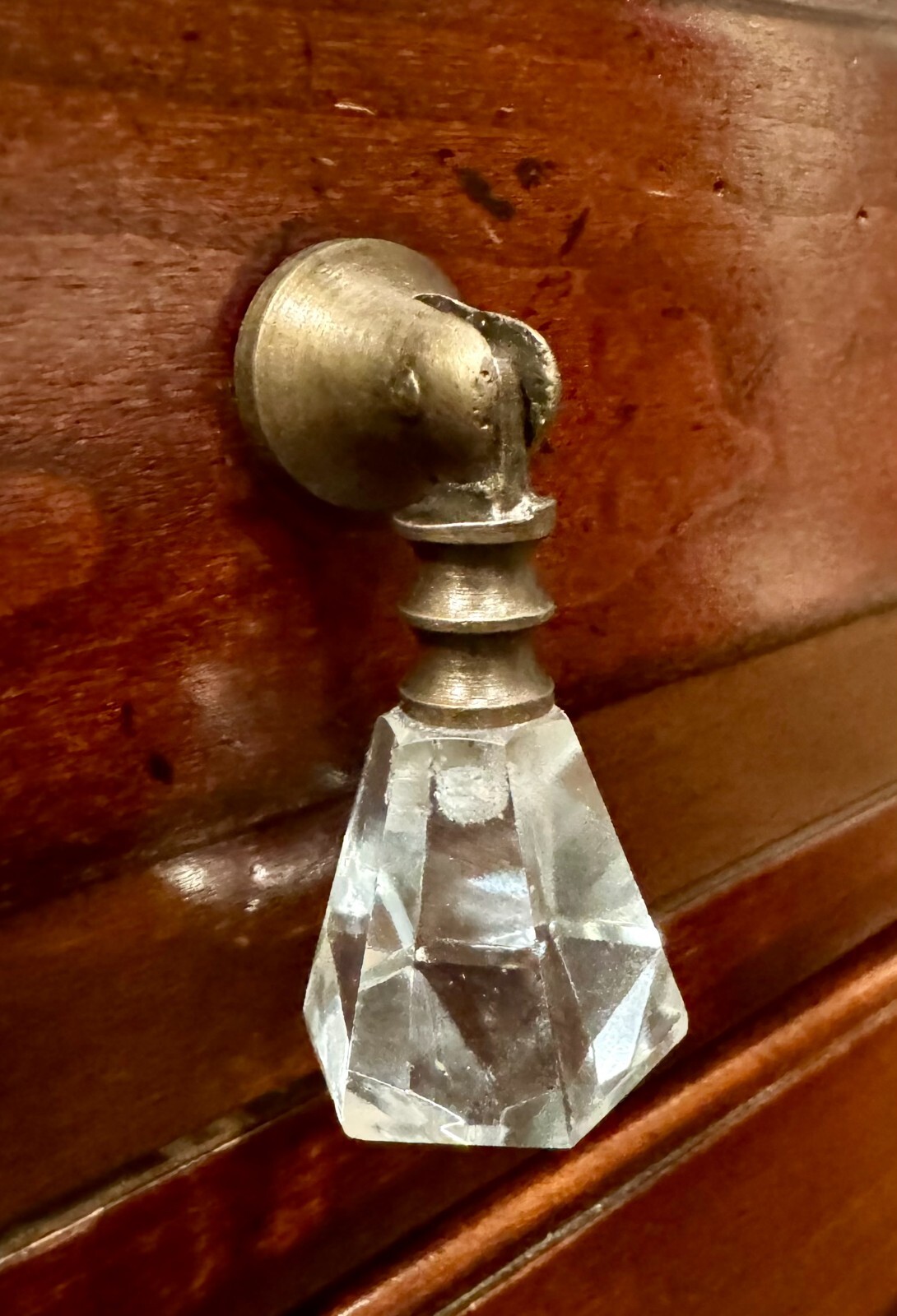 VINTAGE-Brass Drawer Pull Handle Teardrop Glass Hardware Cabinet Knob tear drop