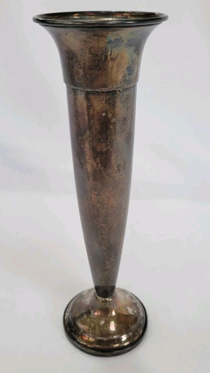 Vtg Towle Sterling Silver Weighted Trumpet Bud Vase 740 7 7/8” 4.2 oz 122 grams