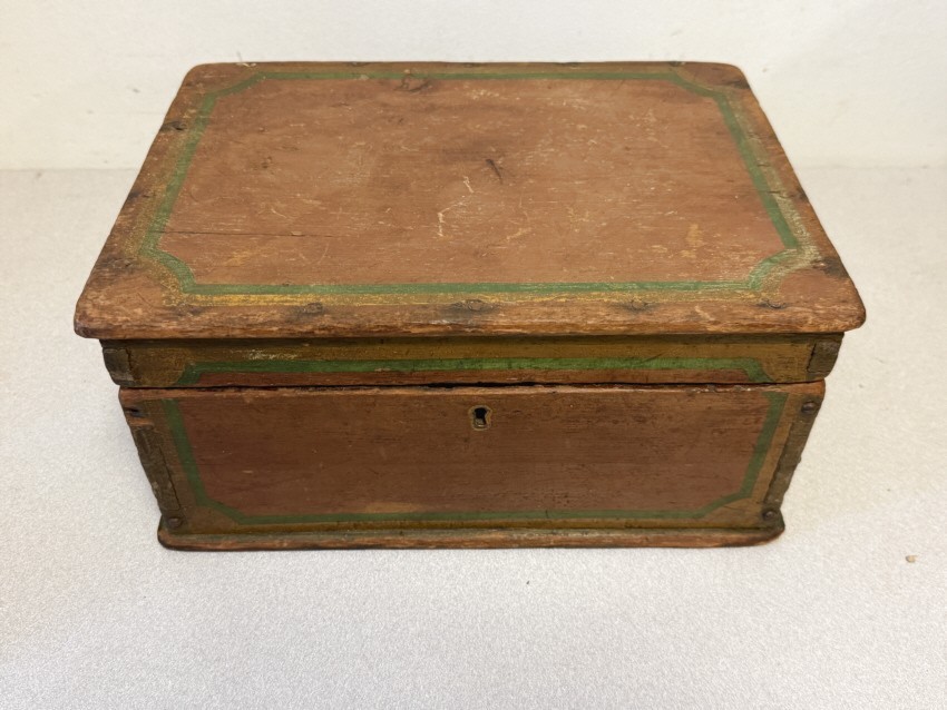 RARE Early 19thc document box in original red wash with painted decoration