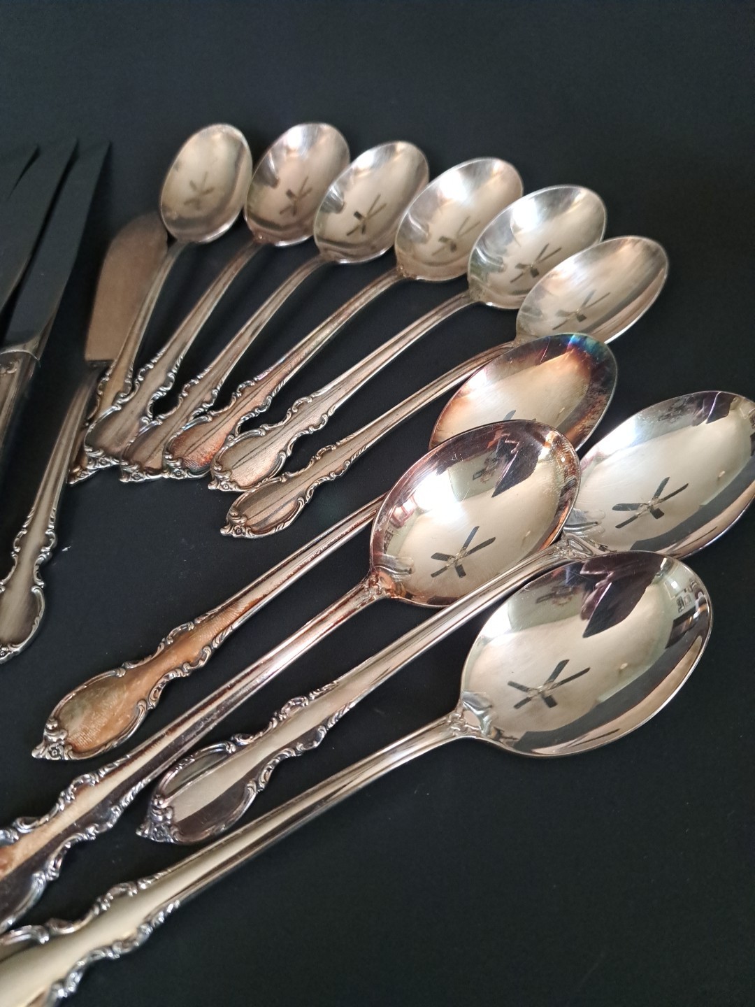1847 Rogers Bros IS Reflections Flatware Set 29 Pieces