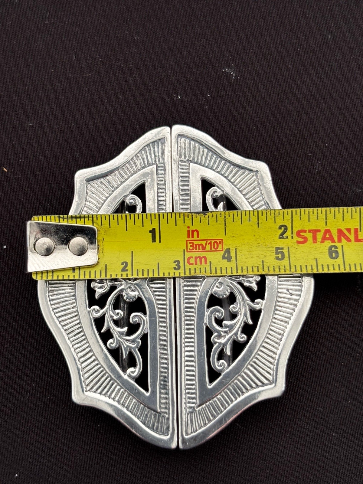 solid silver nurses Belt Buckle. Birmingham 1988. P. M. L.