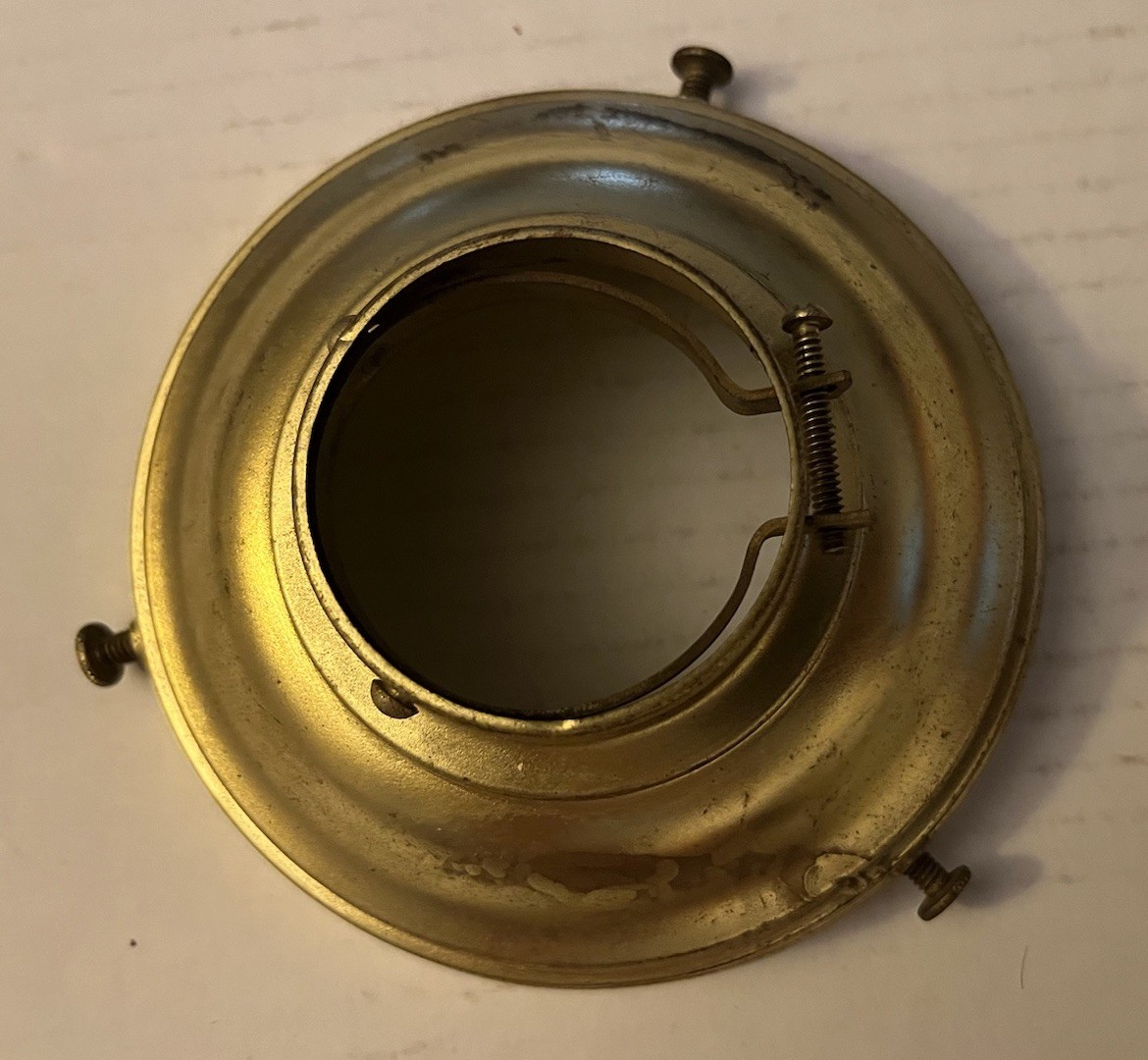 Unusual New Old Stock Brass Clamp On 4” Electric Shade Holder 4 Porcelain Socket