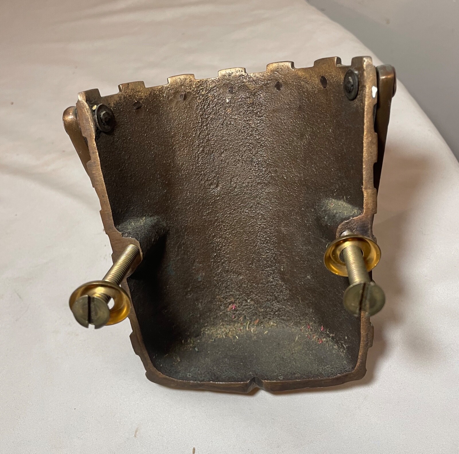high quality 1991 solid bronze copper woven basket signed front door knocker