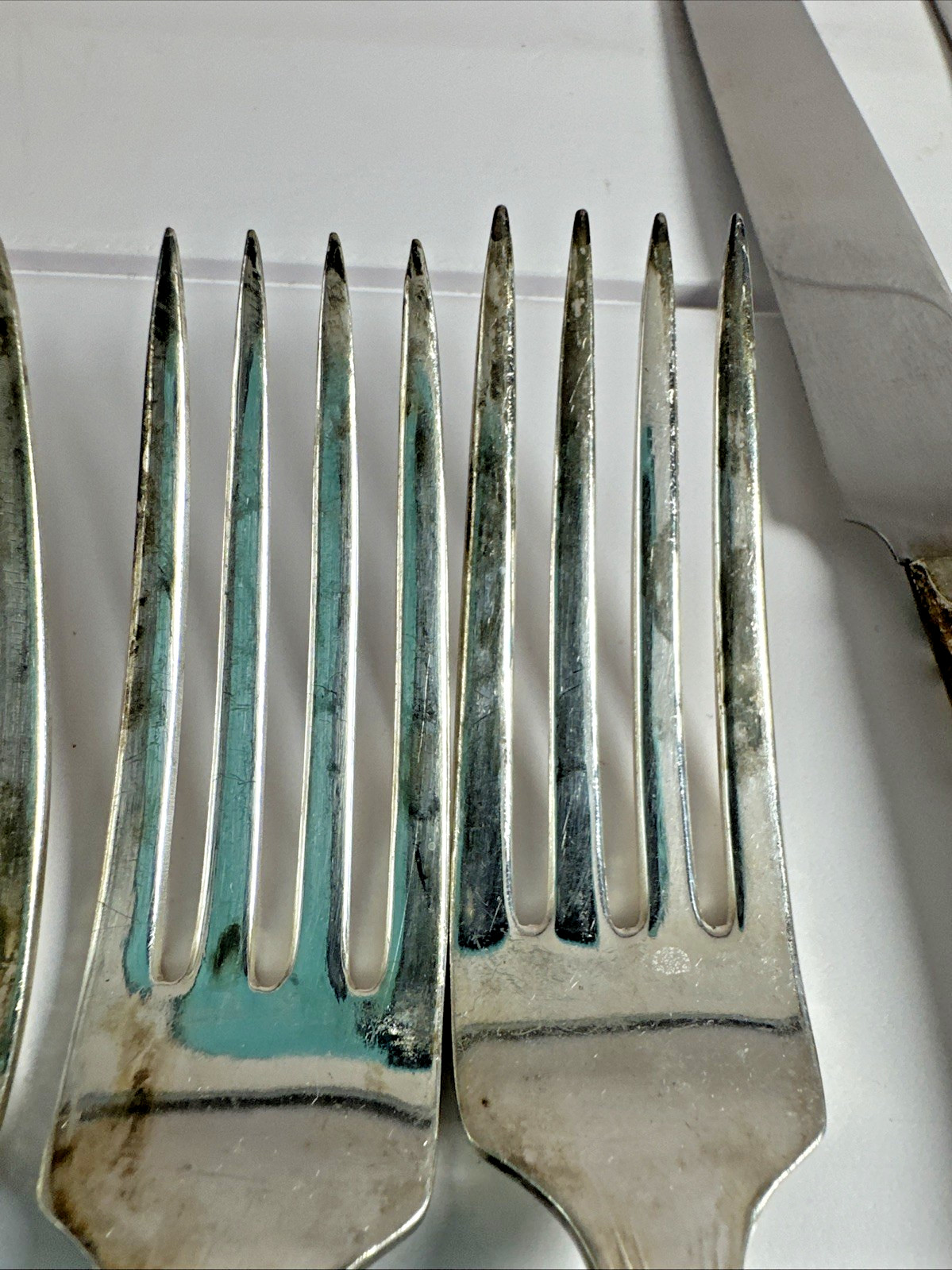 WM ROGERS MFG. CO ORIGINAL ROGERS IS Silverplate Flatware 20 Pc Set LYRIC 1939