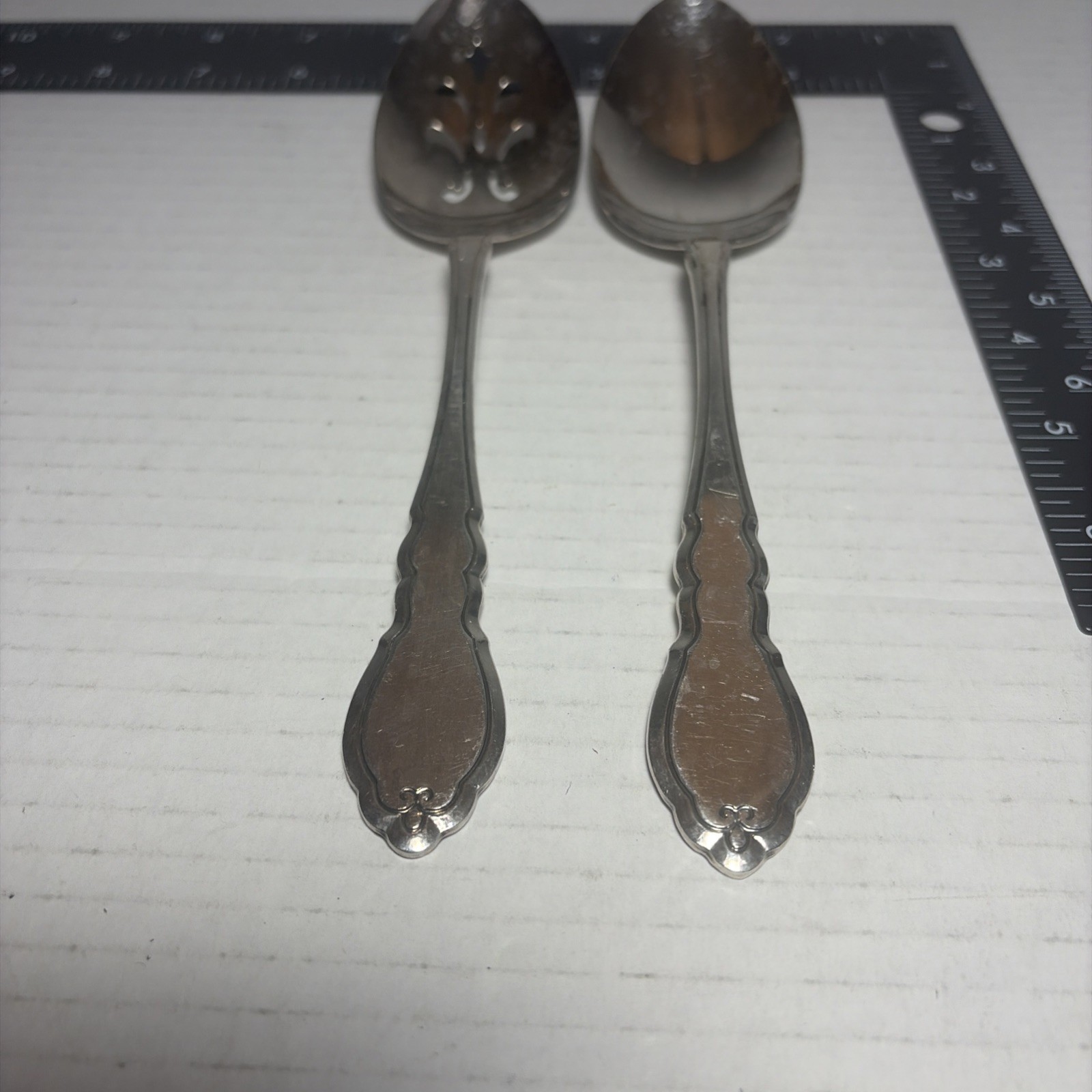1881 Rogers ONEIDA ALOUETTE Silverplate Flatware Set Of Forks & Spoons 29