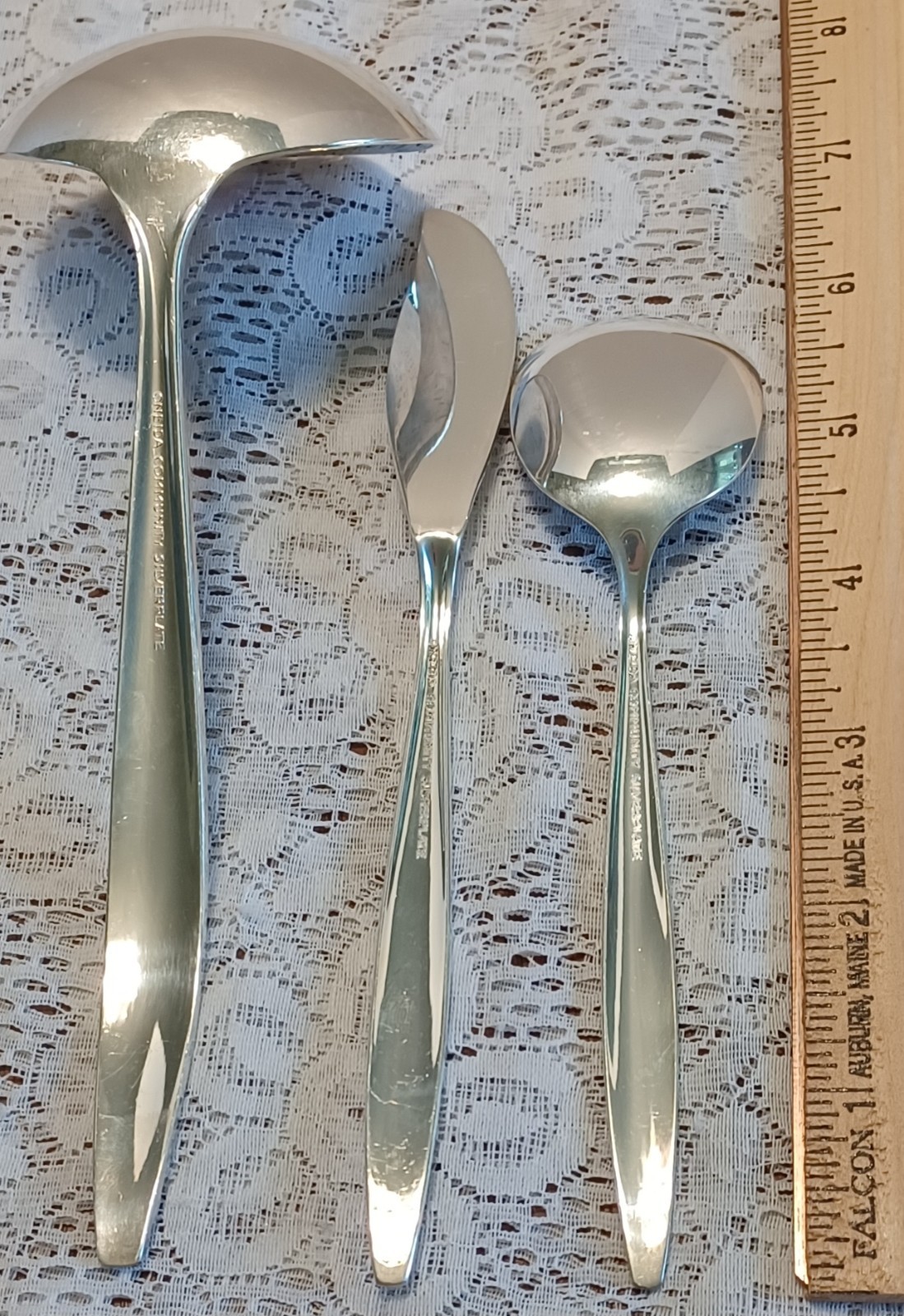Oneida Community Silverplate ENCHANTMENT Serv-12 GENTLE ROSE 73 pc Chest+Serving