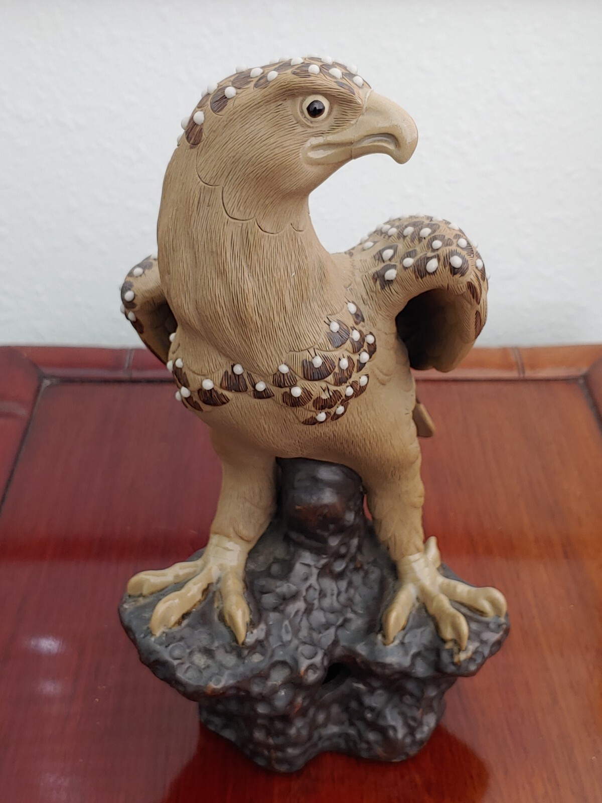 紫砂珍珠釉雕塑雄鹰 Vintage Chinese Yixing Purple Clay Zisha Sculpture Eagle Glazed Statue