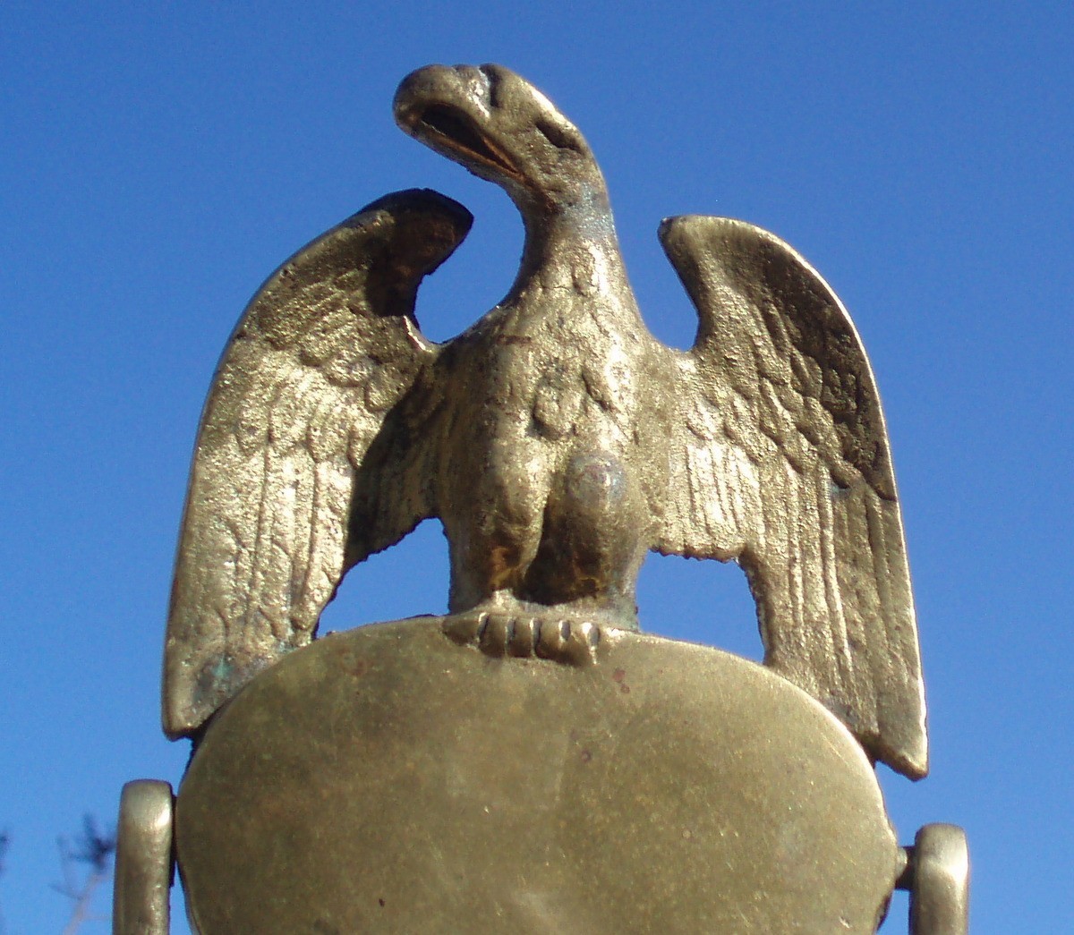 ANTIQUE FEDERAL EAGLE BRASS DOOR KNOCKER DOOR BELLS KNOCKERS HARDWARE