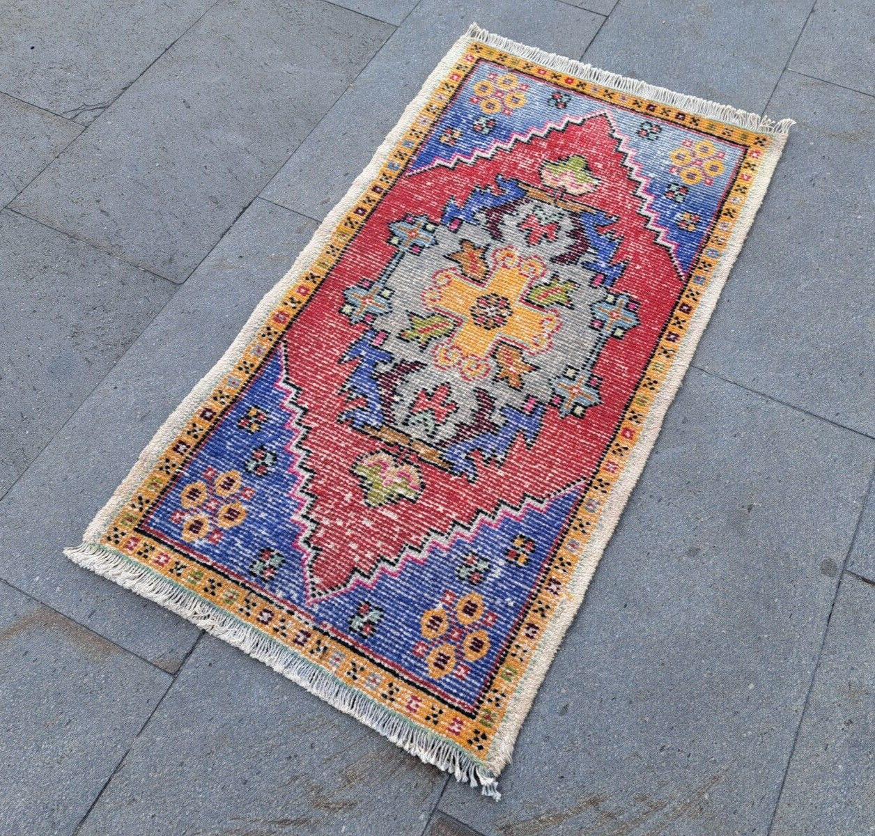 Turkish Rug, Bohemian Rug, Anatolian Rug, Doormat Rug, Vintage Rug, 1.8 x 3.2 ft