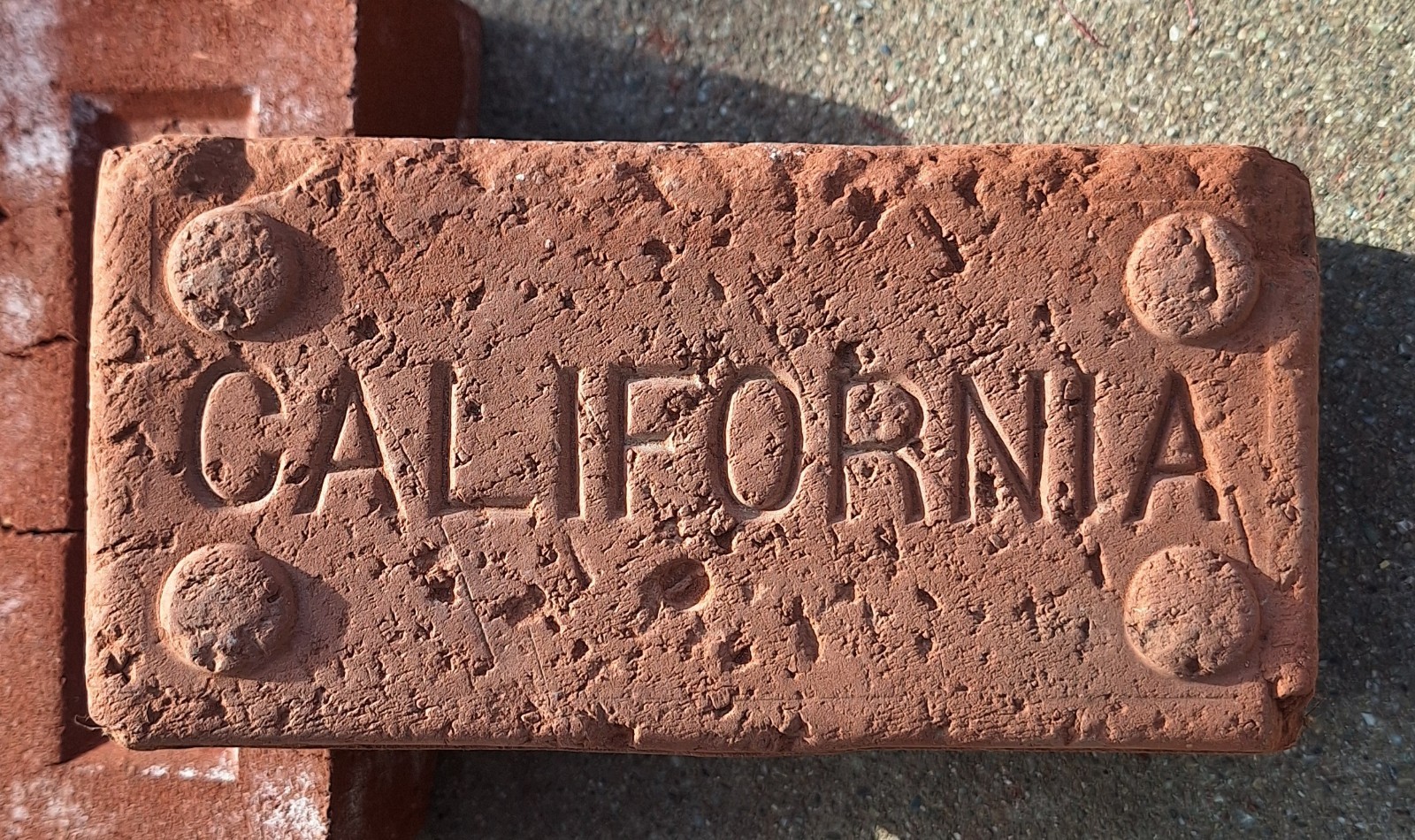 CALIFORNIA Antique Bricks