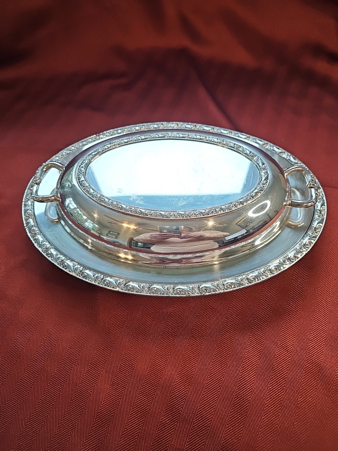 VTG Queen Bess Tudor Plate Covered Vegetable Dish – Oneida Community Silverplate