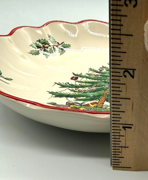 Spode 6.5” Christmas Tree Dish Second in Limited Series