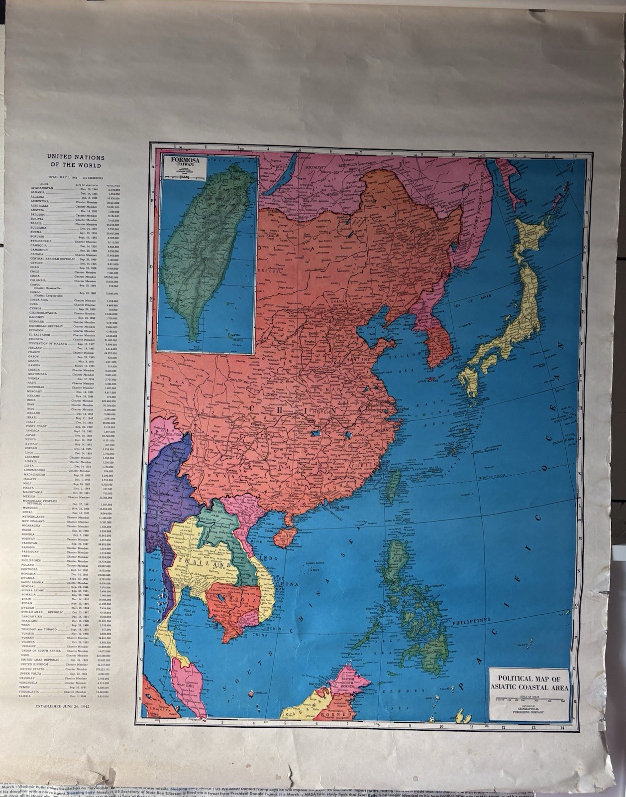 SCHOOL & LIBRARY PUB CO. 36”Lx28”W CIRCA 1963 8 BOUND HANGING CLASSROOM MAPS