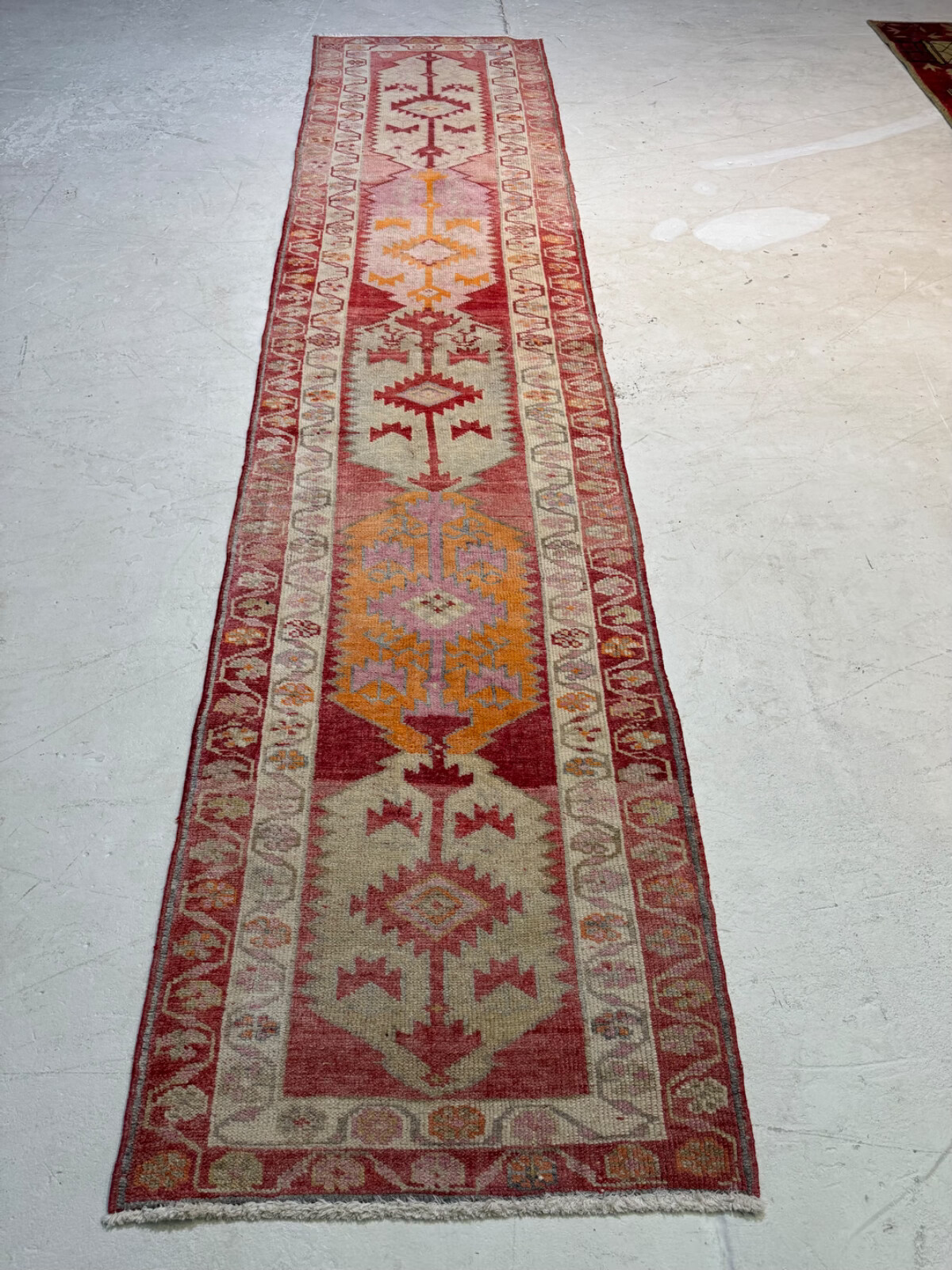 Oriental Hand-Knotted Wool Runner Turkish Oushak Red/Ivory/Copper 3′ x 12’11”