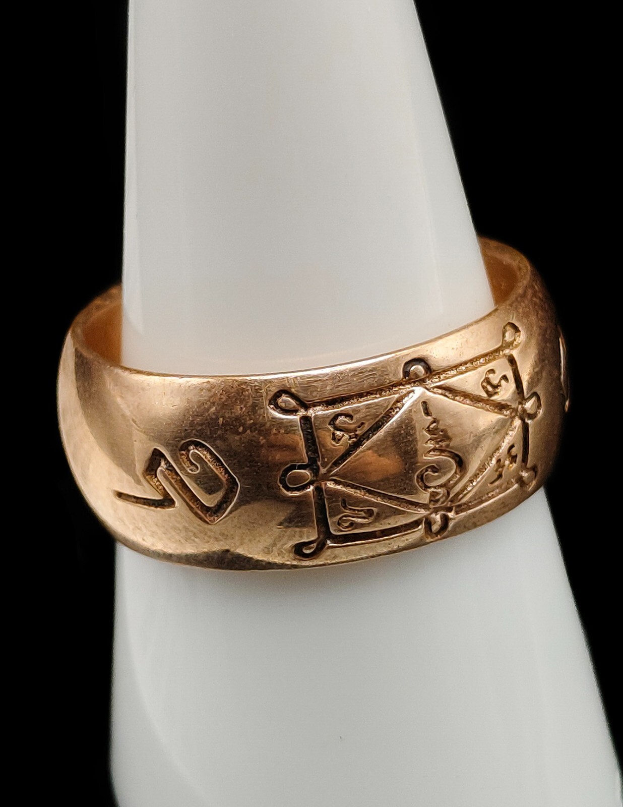 Exquisite Powerful Holy LP Kuay Protect Famous Pink Golden Ring 8.5 US Amulet CK