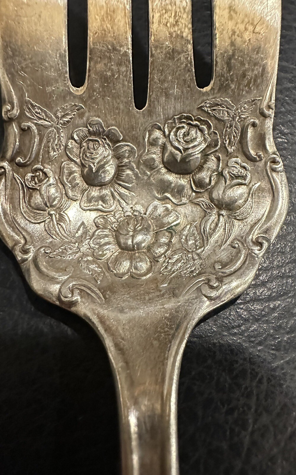 RC Co Meat Serving Fork – Rose Pattern 1903 Silver Plate 8.5 in