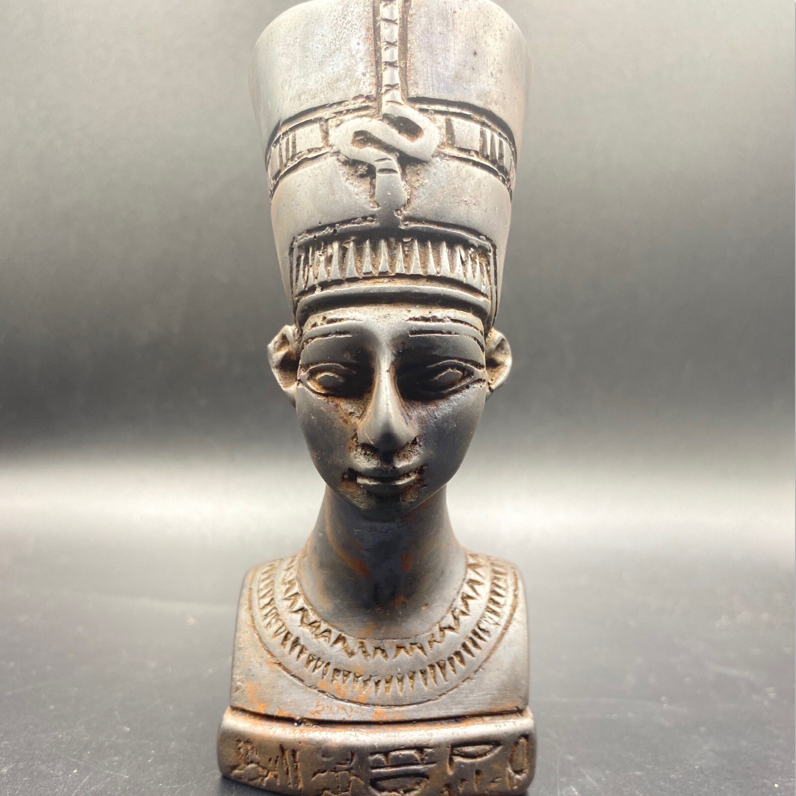 Very Unique Egyptian King Head Bust With Unique Patina
