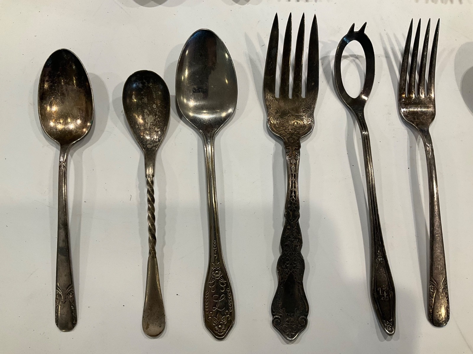 Antique/Vintage Rogers & Son, Gerber, plus more Silverplate Forks kids spoons,…