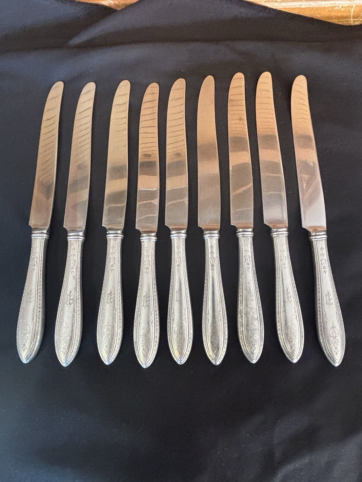 1926 Argosy Pattern 9 1/2” Dinner Knives 1847 Roger’s Bros Buy 1 Or 9