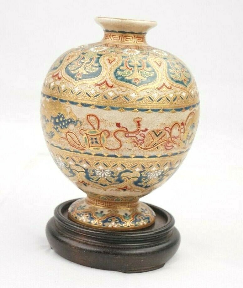 Antique Japanese Imperial Satsuma Gosu Blue Signed Vase 5 Inches Height