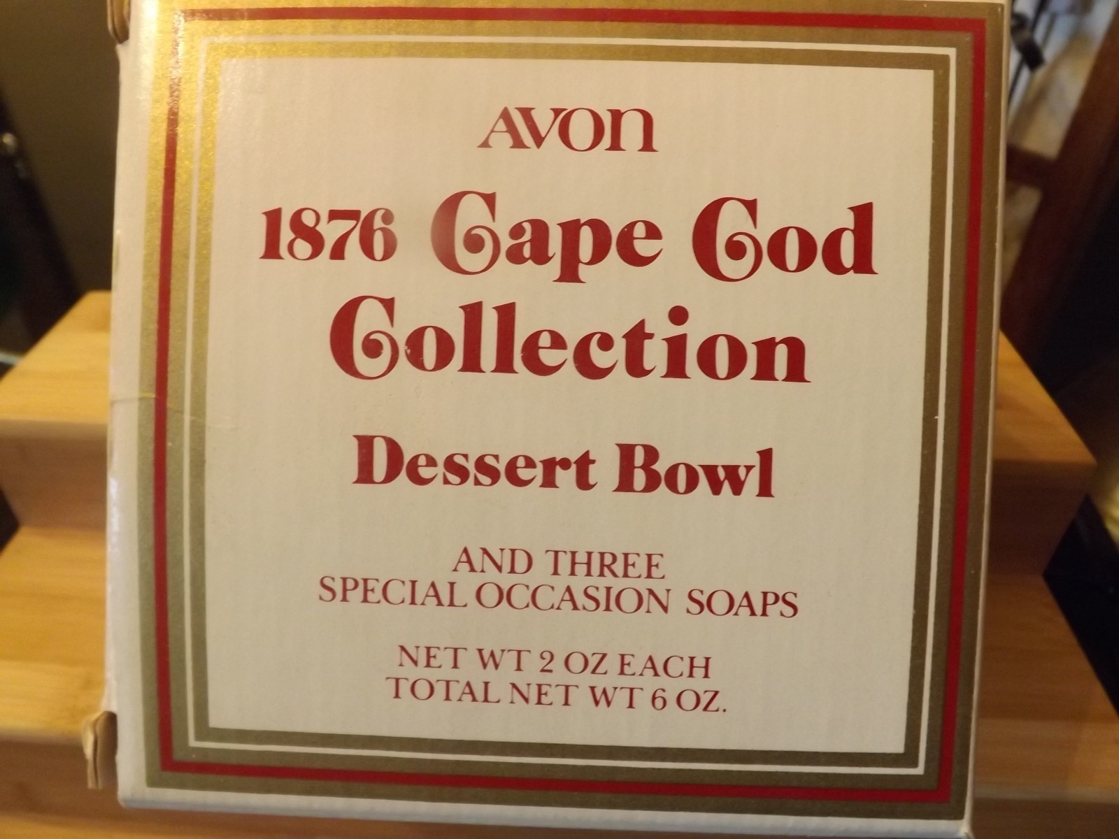 Avon, 1876 Cap Cod Collection, Dessert Bowl + 3 Soaps-NEW