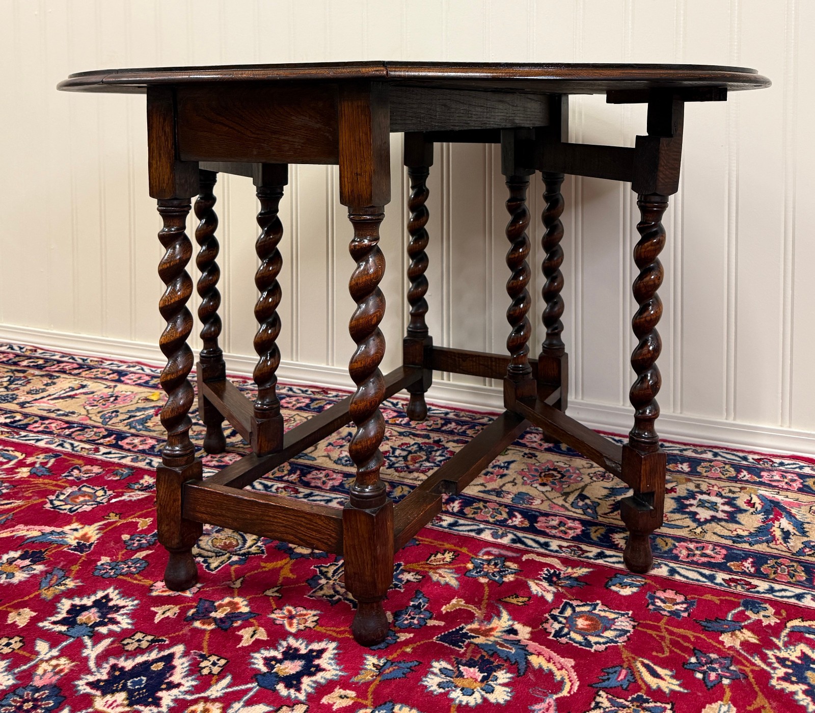 Antique English Table Drop Leaf Gateleg CARVED TOP Barley Twist Oak c. 1920-30s