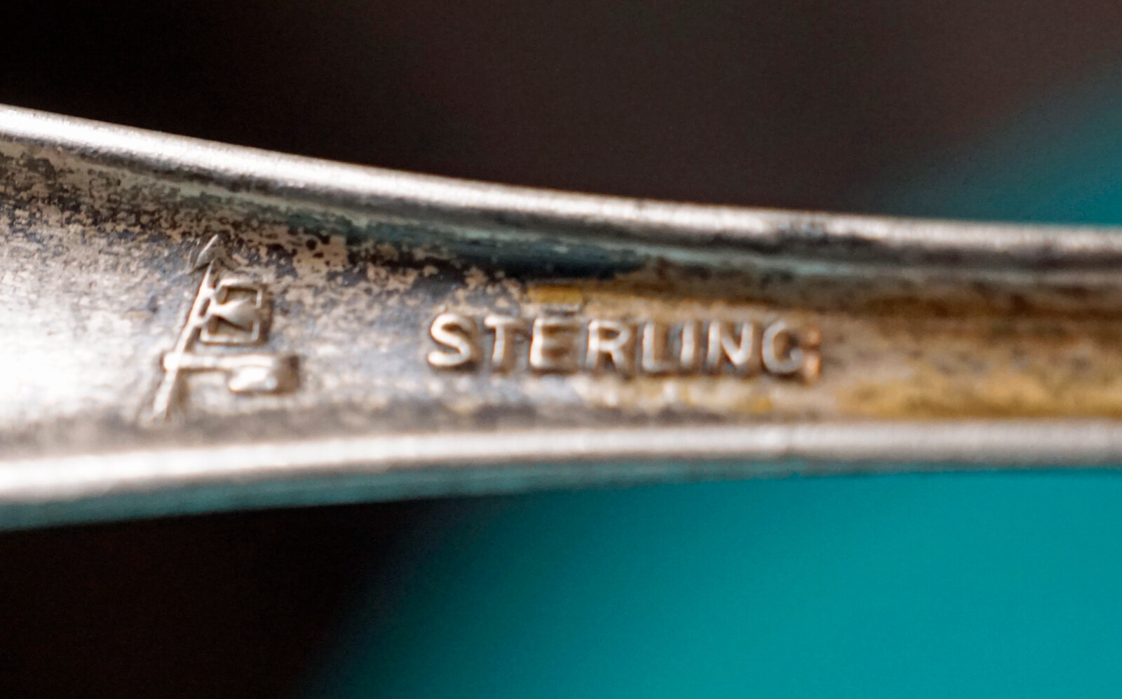 Sterling Silver Souvenir Spoon Chicago Indian in Profile Bell Trading Post 9.5 g