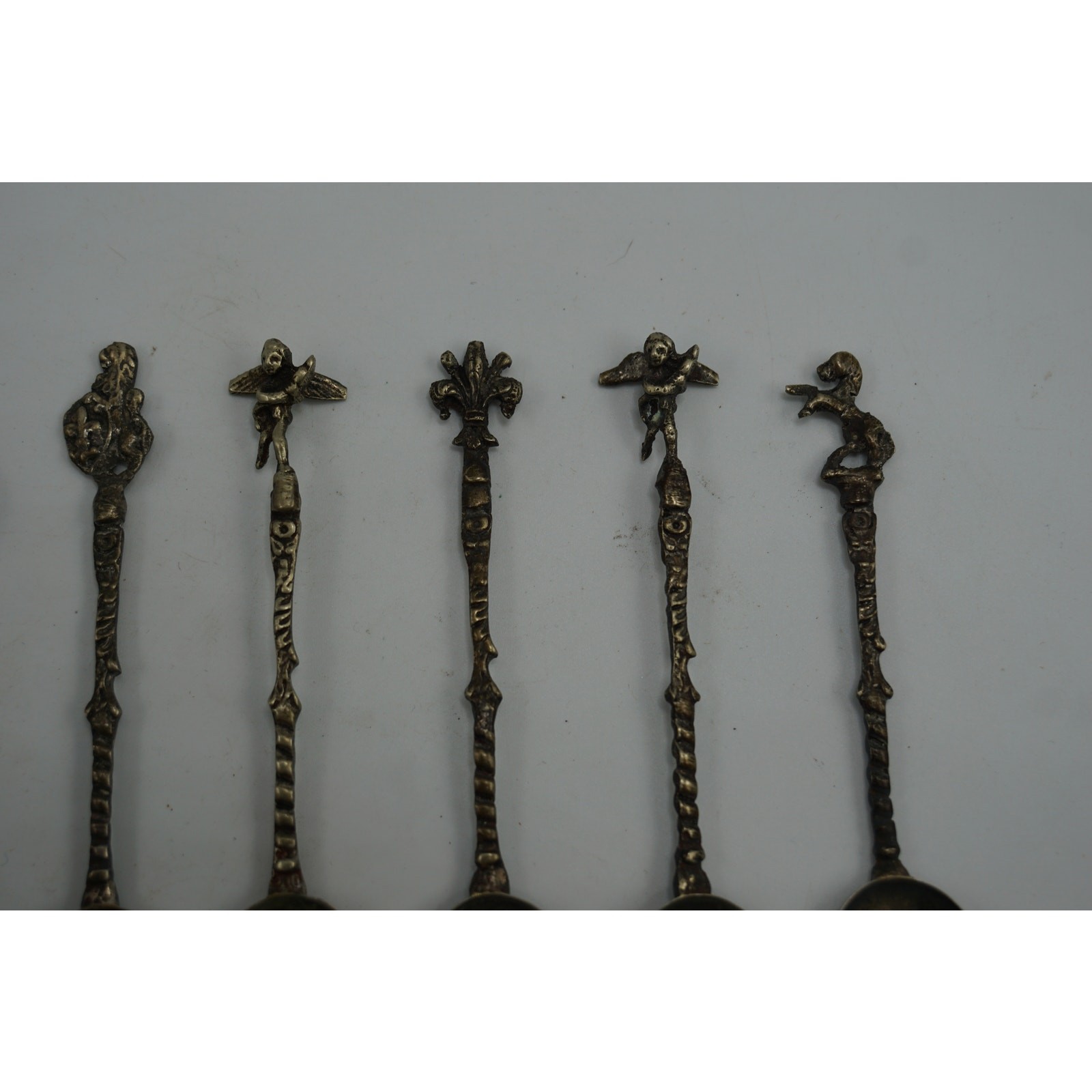 Vintage Set of 11 Italian Montagnani Style 5″ Ornate Demitasse Souvenir Spoons