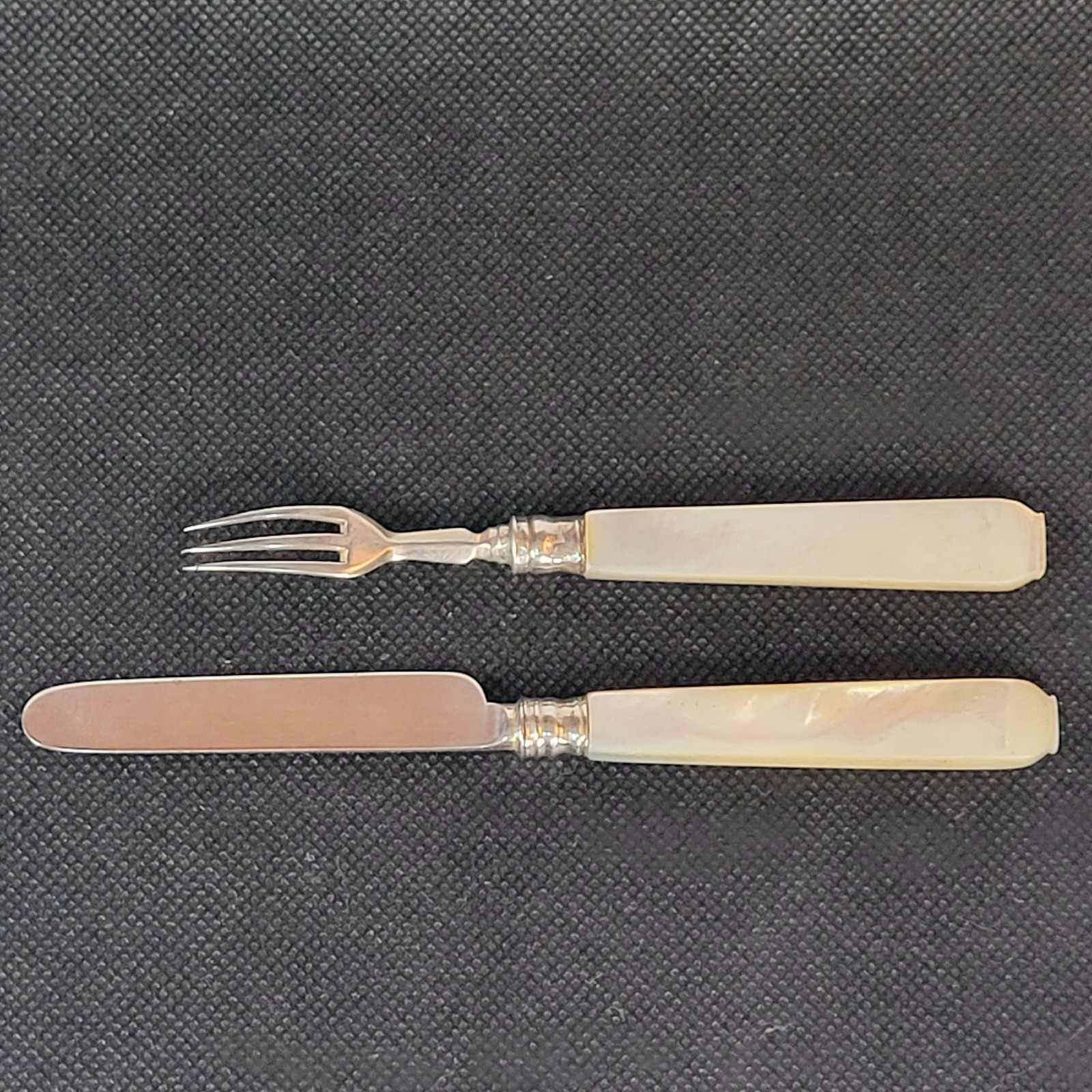 Nathaniel Mills 1847 Knife & Fork Set Sterling Silver Mother of Pearl 4.75″-5.5″