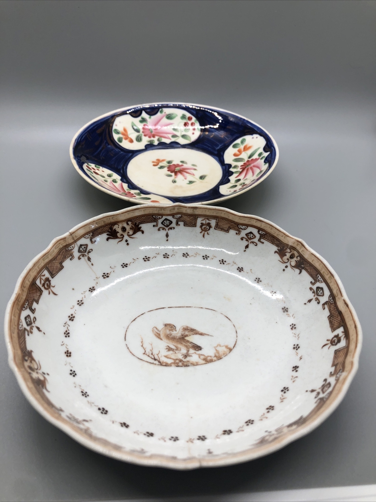 Chinese Porcelain Imari Dish Export Eagle Plate Rust Red Blue Ceramic 5.75”