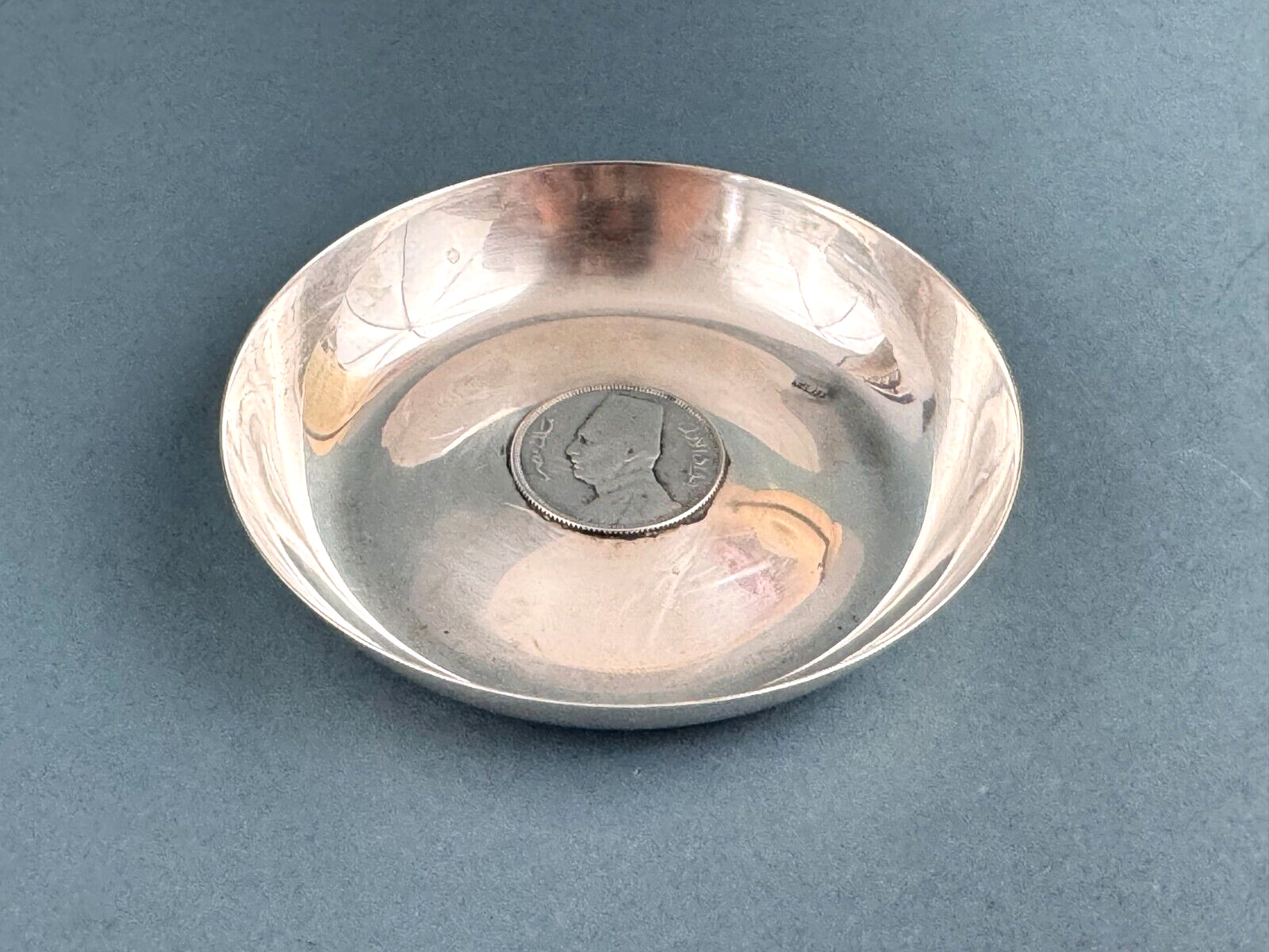 Egypt Cairo 900 Lotus Silver Mark Sterling Candy Dish Bowl w Coin Insert 3 5/8”