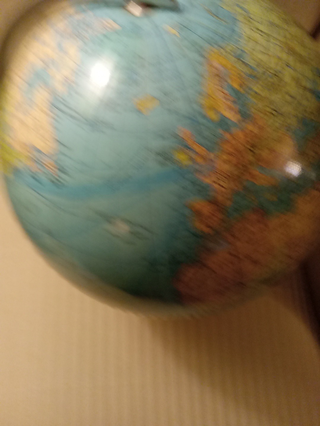 1930s Columbus Erdglobus German Language Globe 10″