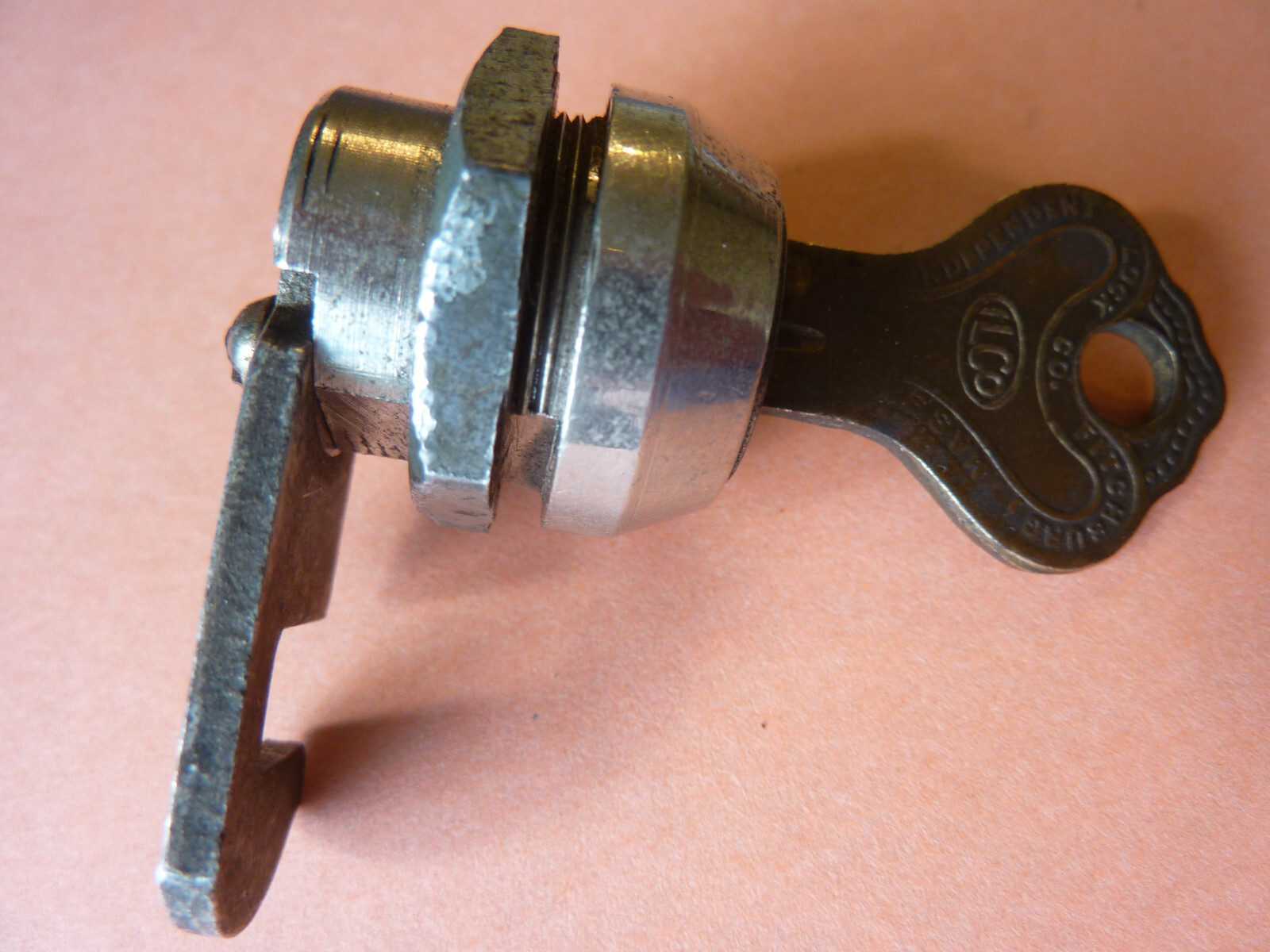 ILCO Lock & Matching Key LB777