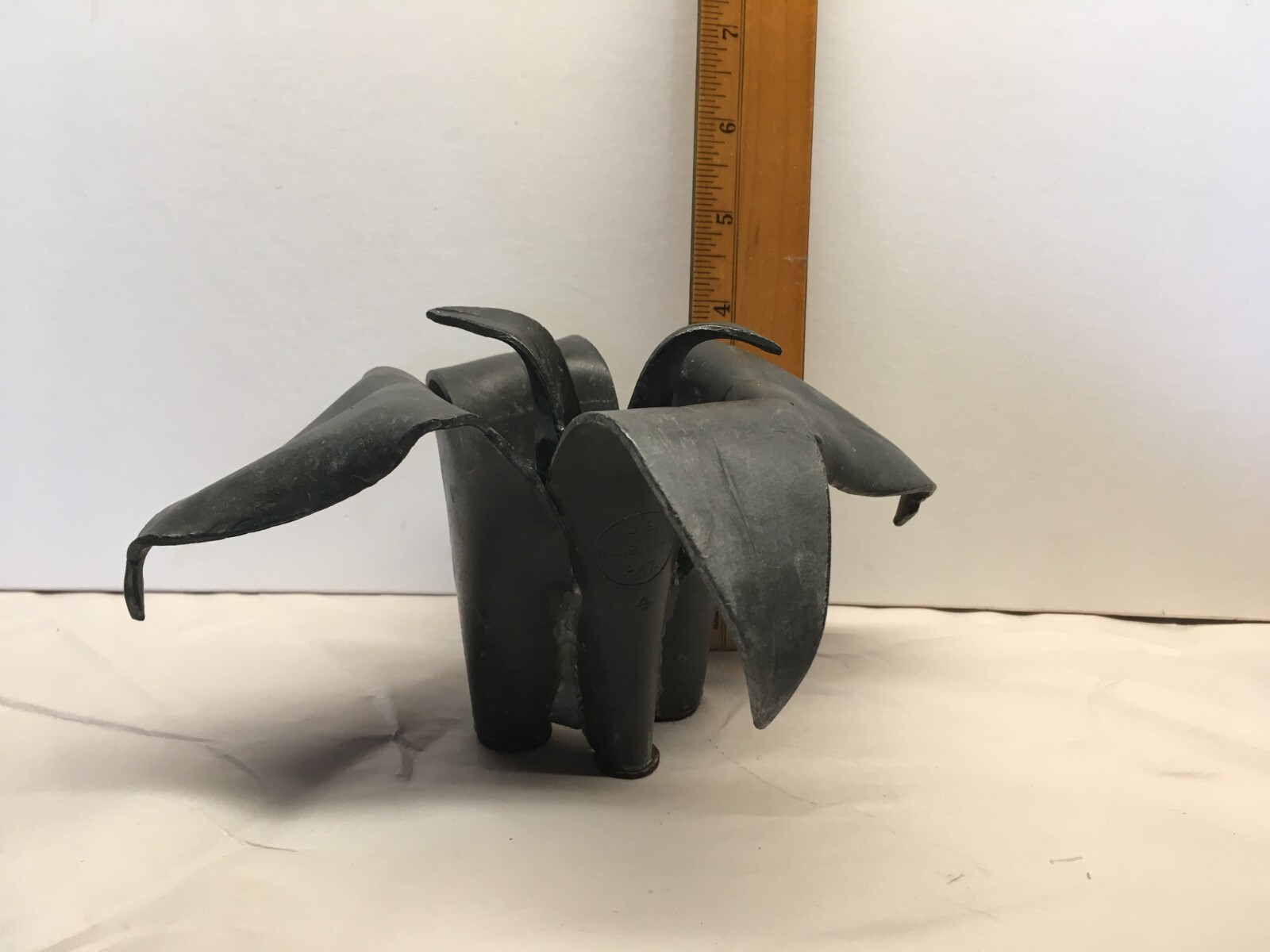Rare Vintage Ernestine Pole the Homestead Heavy Metal Flower Frog Holder Pat. #