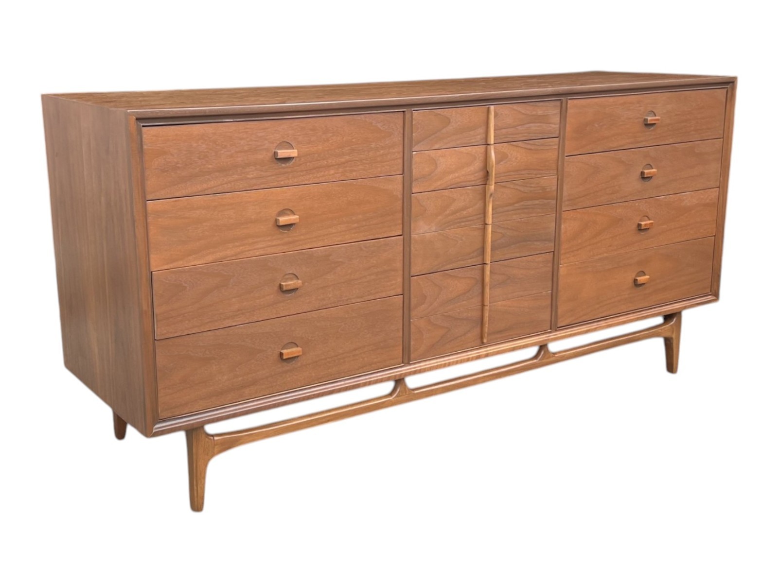 Mid Century Modern Walnut 9 Drawer Dresser Long Low Credenza Sculpted Pulls