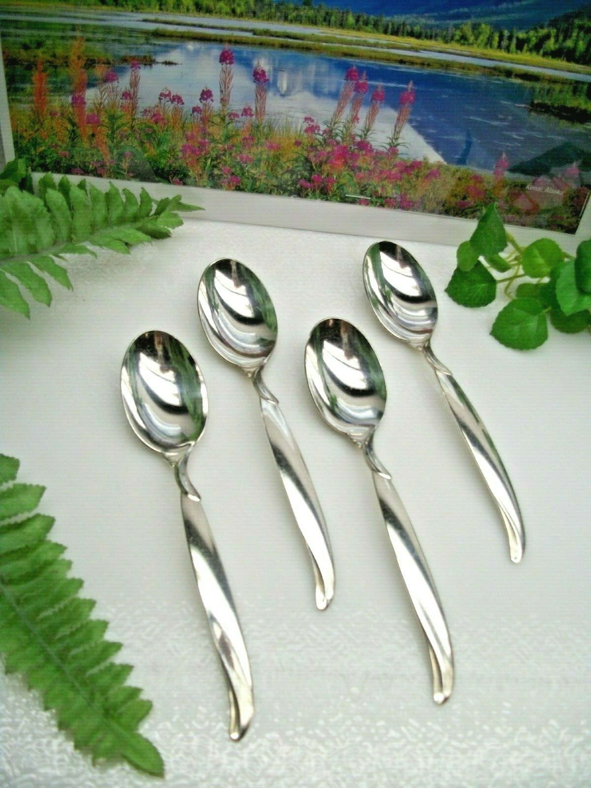 Vintage 4 International Silver 1847 Rogers Bros FLAIR Silverplate Teaspoons