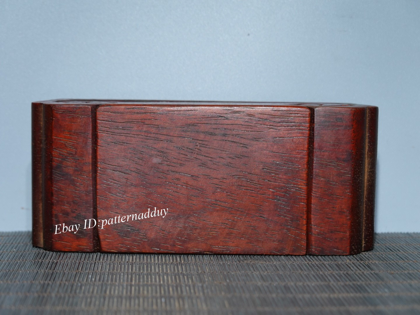 Old Tibetan Rosewood Inlaid with Colorful Shells and Bird Double-Layer Base