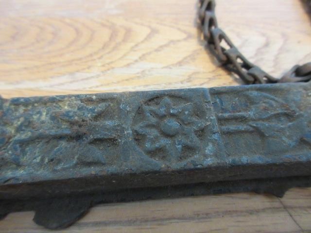 Antque Victorian Ornate Cast Iron Pull Door Window Latch with Chain