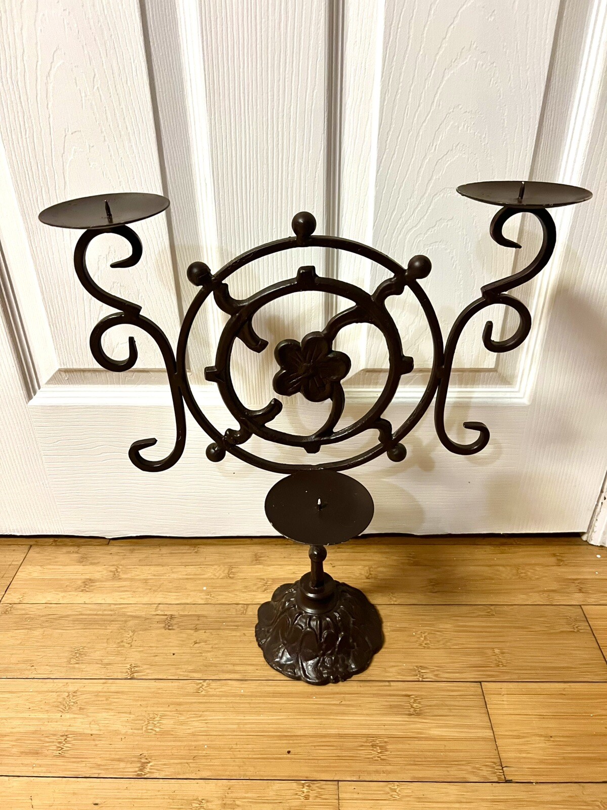 Beautiful Brown Vintage Cast Iron Victorian Three Candle Pedestal Stand Holder