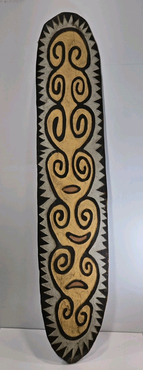 Large Antique Spirit Board Papua New Guinea Upper Sepik River 60″