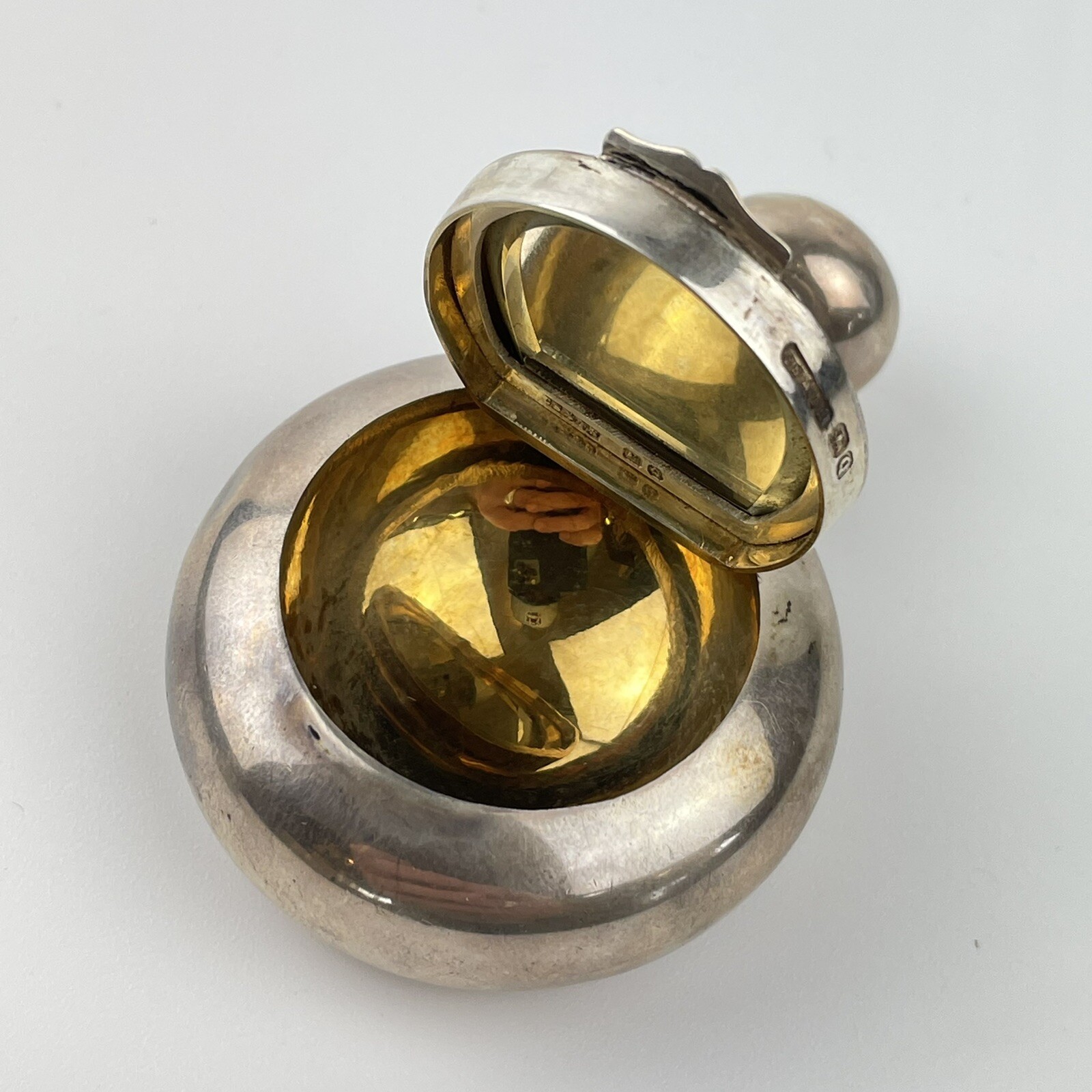 Antique Solid Silver Combination Scent Bottle And Pill Box Saunders And Shepherd