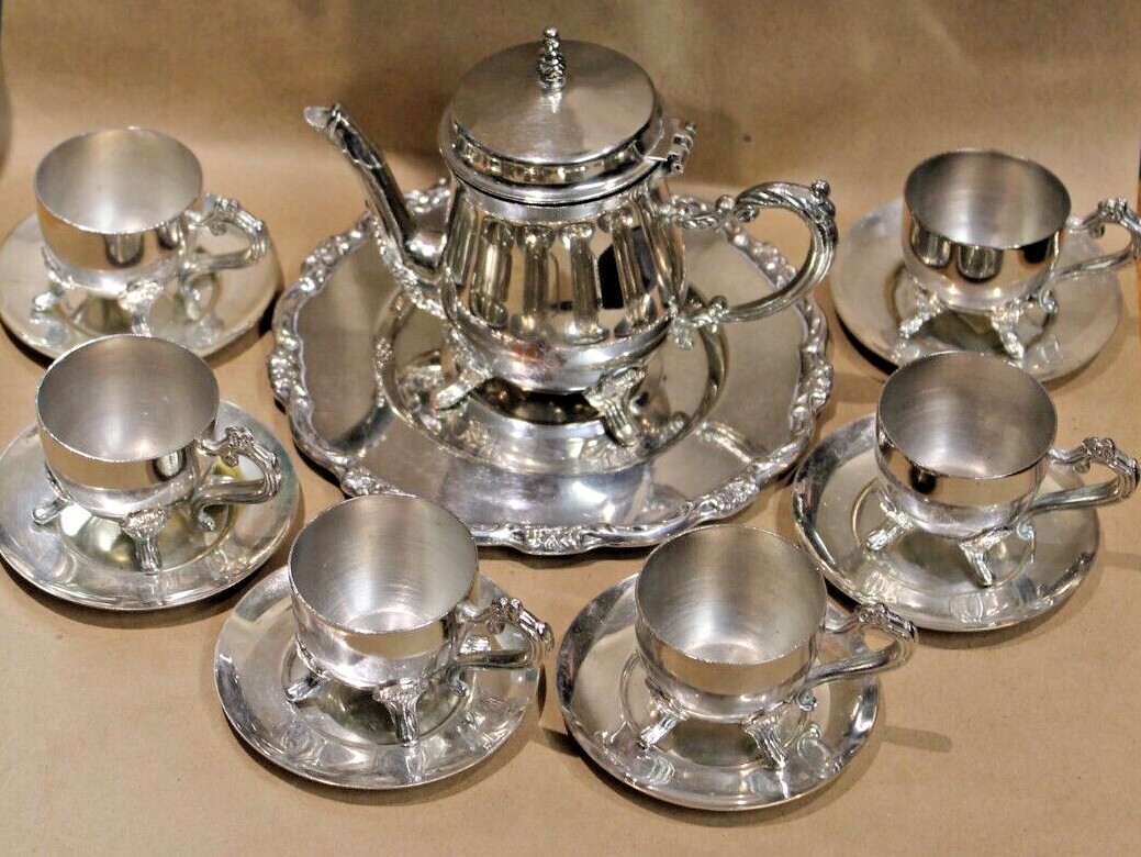 International Silverplate 6-Setting Partial Tea Set With Under-plates