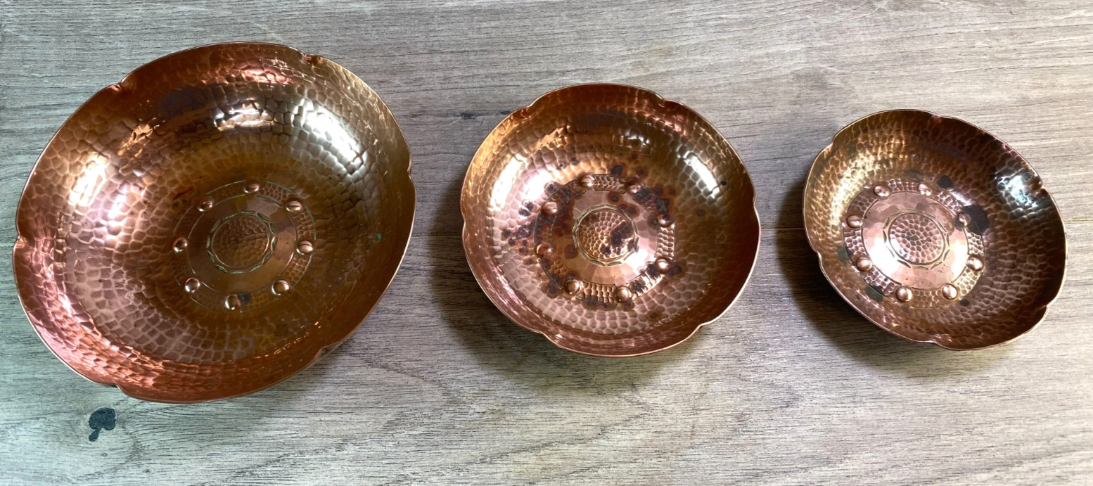 Arts and craft. LRI Borrowdale Hand Beaten copper Small bowls dish graduated x3