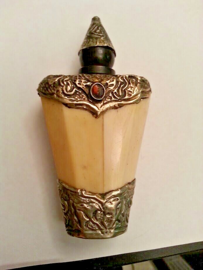 Antique BONE and SILVER reposse snuff bottle 19C. or earlier