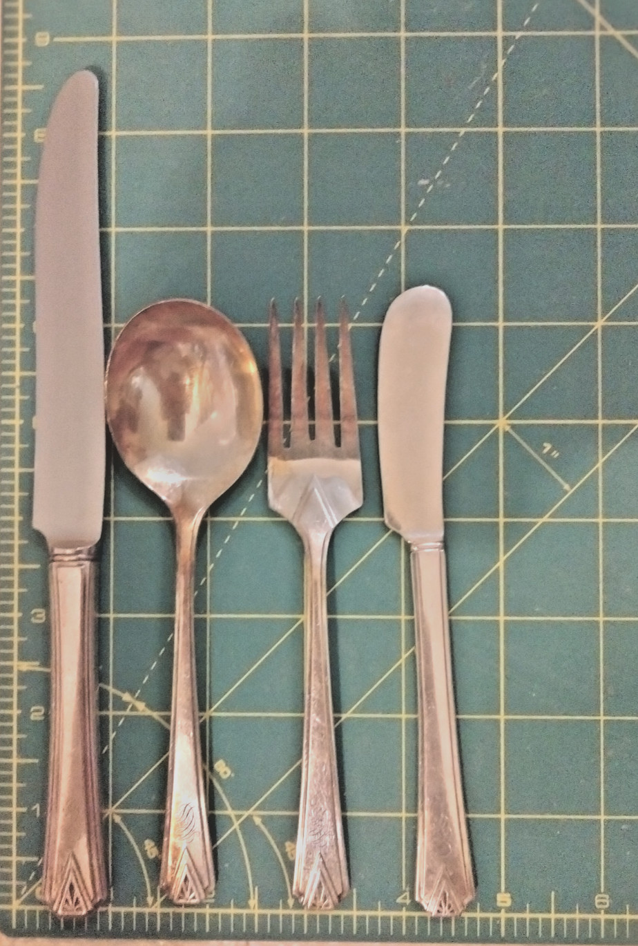 mono’d 11 pc. lot silverplated flatware DEAUVILLE 1929 Art Deco Oneida Community