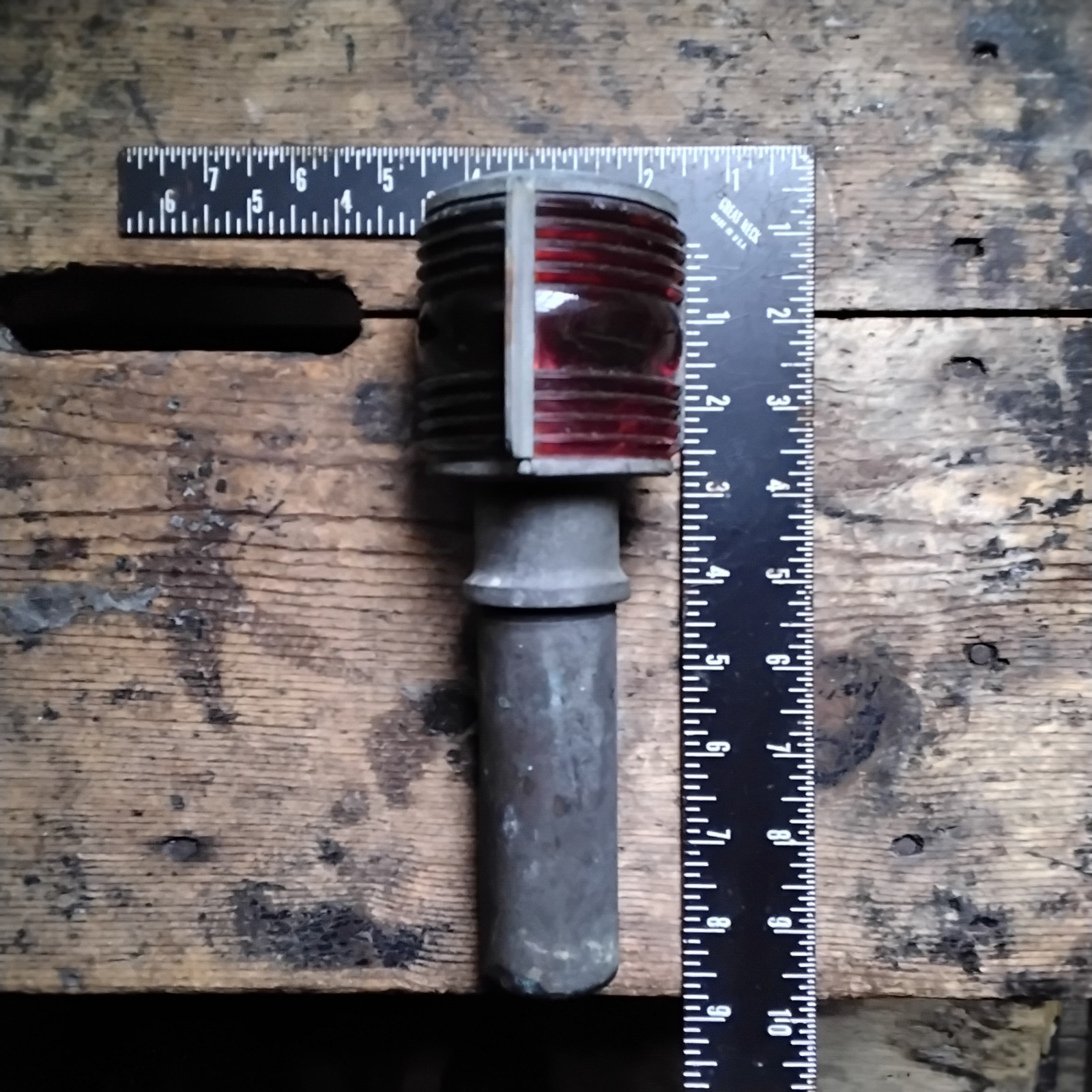 N.m.l. Antique Running Light